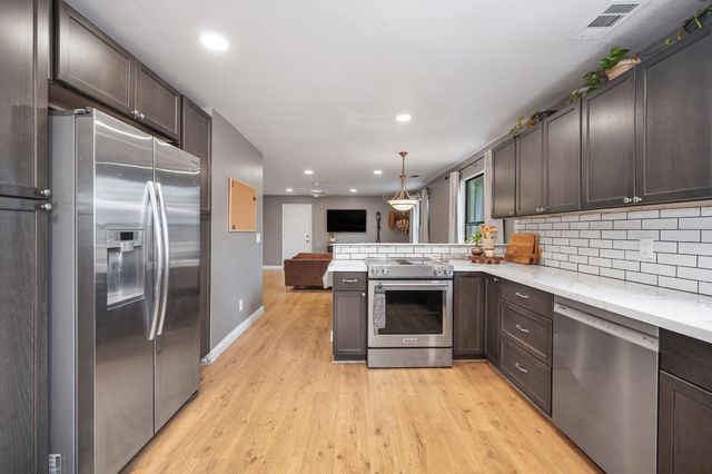 978 Harrison Ave, Lincoln, CA 95648