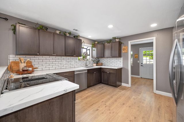 978 Harrison Ave, Lincoln, CA 95648