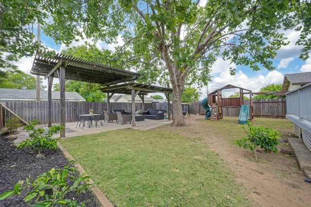 978 Harrison Ave, Lincoln, CA 95648