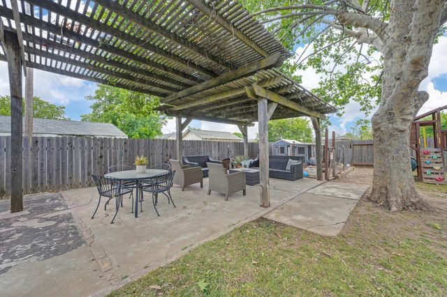 978 Harrison Ave, Lincoln, CA 95648