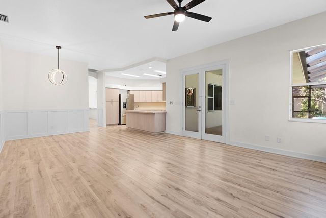 512 CAULDER PARK ROAD, Seffner, FL 33584