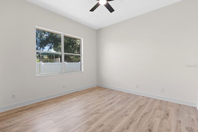 512 CAULDER PARK ROAD, Seffner, FL 33584