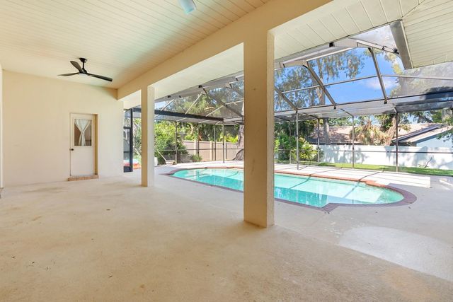 512 CAULDER PARK ROAD, Seffner, FL 33584