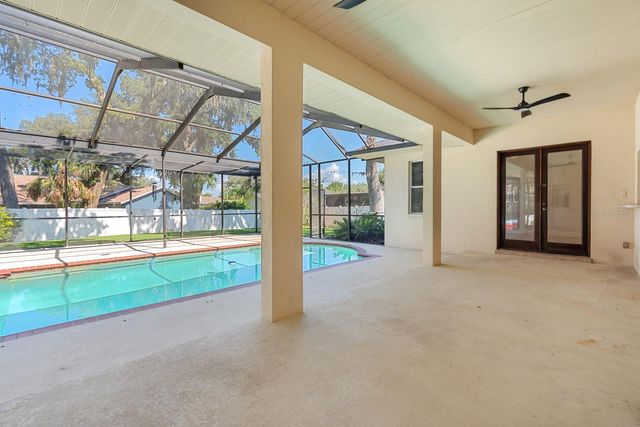 512 CAULDER PARK ROAD, Seffner, FL 33584