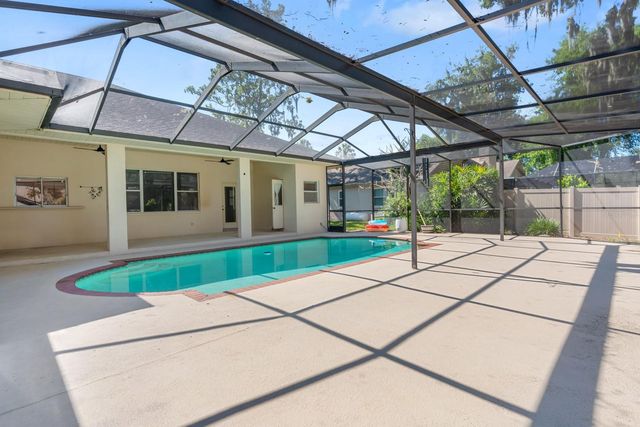 512 CAULDER PARK ROAD, Seffner, FL 33584