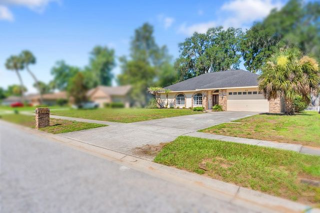 512 CAULDER PARK ROAD, Seffner, FL 33584