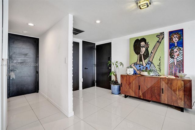 11111 Biscayne Blvd 1915, Miami, FL 33181