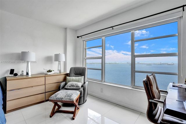 11111 Biscayne Blvd 1915, Miami, FL 33181