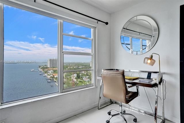11111 Biscayne Blvd 1915, Miami, FL 33181