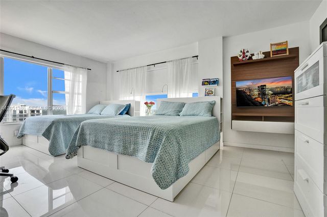 11111 Biscayne Blvd 1915, Miami, FL 33181