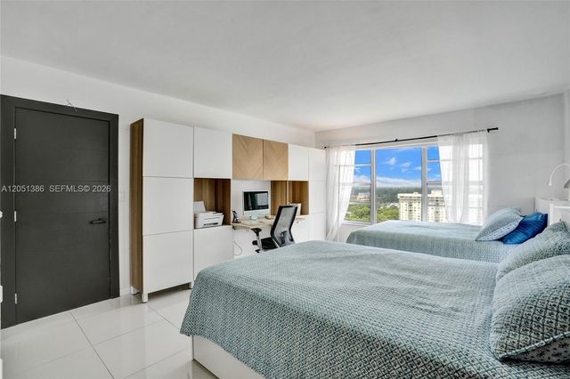 11111 Biscayne Blvd 1915, Miami, FL 33181