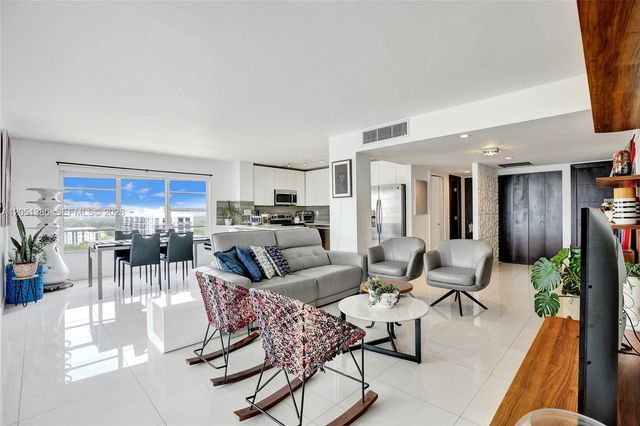 11111 Biscayne Blvd 1915, Miami, FL 33181