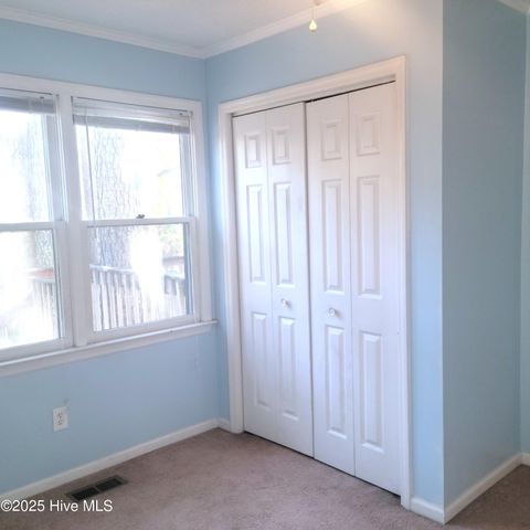 108 Chapel Greens Place, Aberdeen, NC 28315