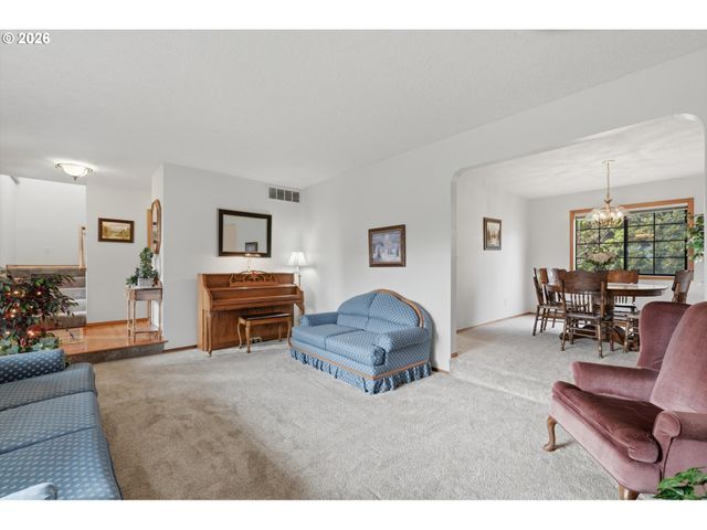 3245 Nw 166TH Ave, Beaverton, OR 97006