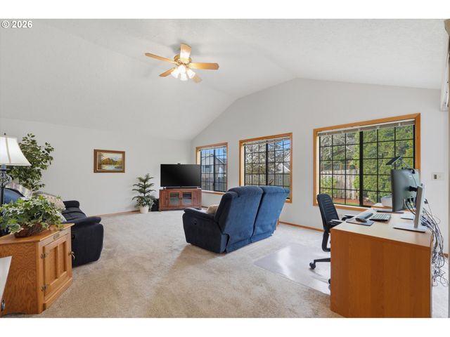 3245 Nw 166TH Ave, Beaverton, OR 97006