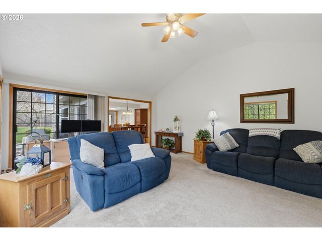 3245 Nw 166TH Ave, Beaverton, OR 97006