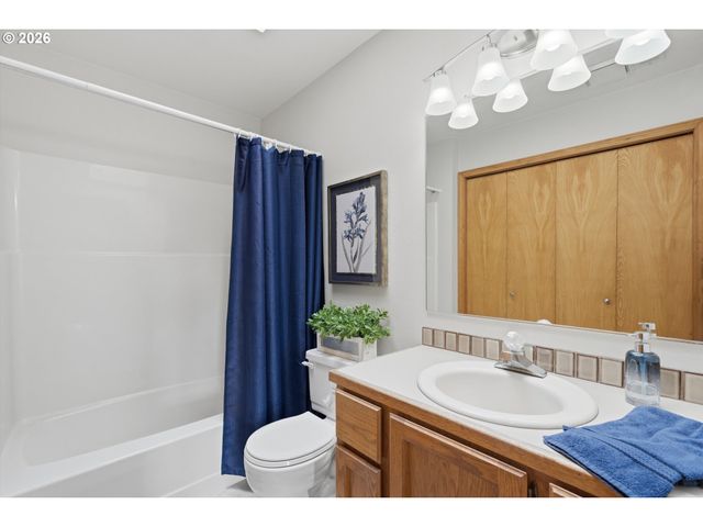 3245 Nw 166TH Ave, Beaverton, OR 97006