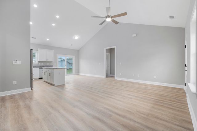 1904 Blue Bird Rd., Loris, SC 29569
