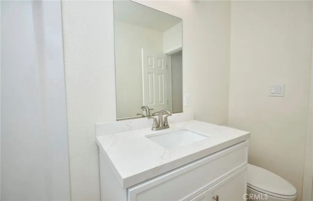 6001 De La Vista, Jurupa Valley, CA 92509