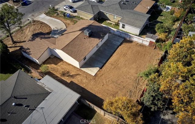 6001 De La Vista, Jurupa Valley, CA 92509