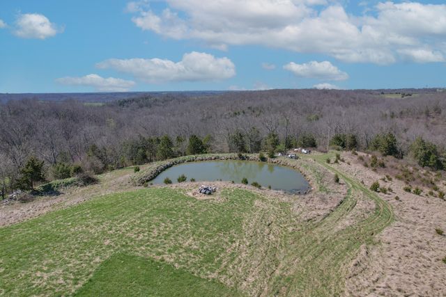 7300 Milford Road, Falmouth, KY 41040