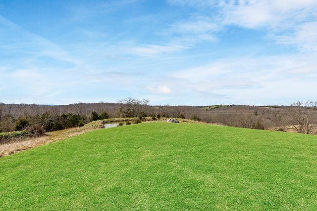 7300 Milford Road, Falmouth, KY 41040