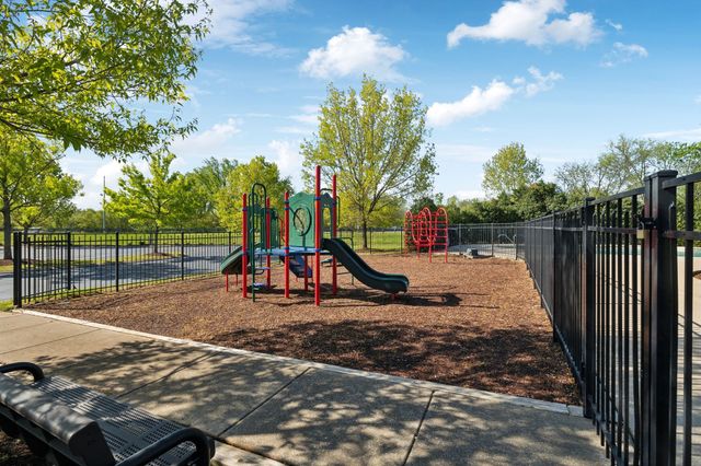 2824 Sterlingshire Dr, Murfreesboro, TN 37128