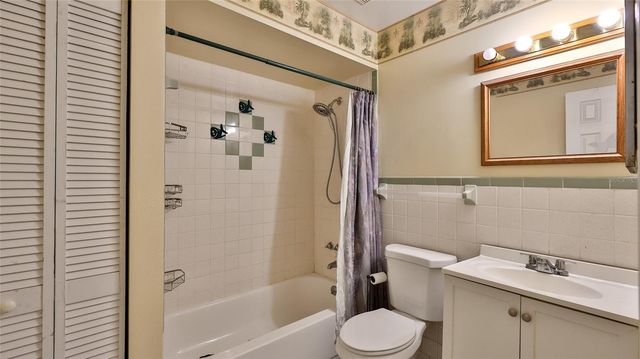 1915 UMBRELLA TREE DRIVE, Edgewater, FL 32141