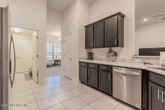 12619 WEEPING BRANCH Circle, Jacksonville, FL 32218