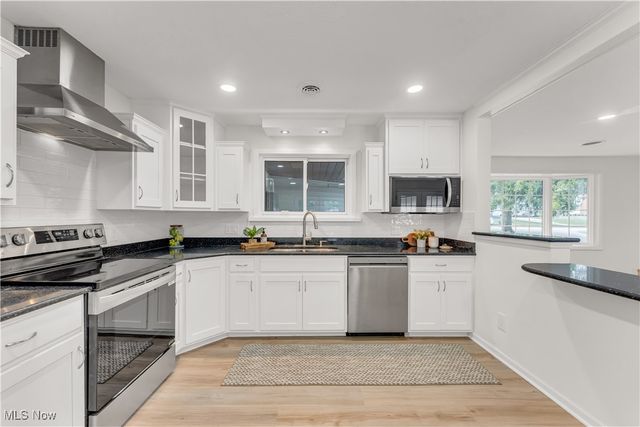 5550 West Boulevard NW, Canton, OH 44718