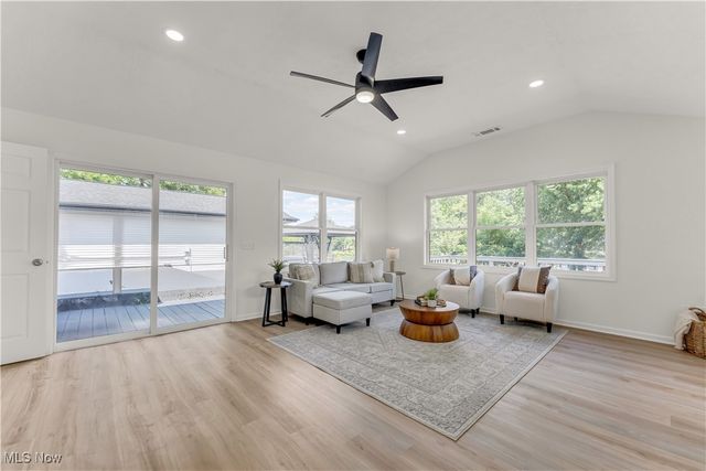 5550 West Boulevard NW, Canton, OH 44718