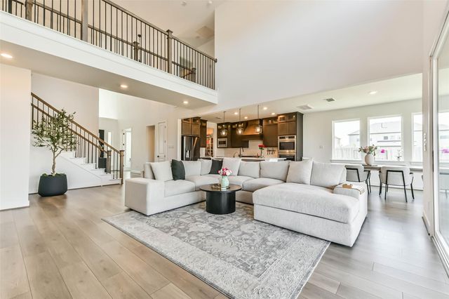 1612 Dayton Ridge Circle, Friendswood, TX 77546