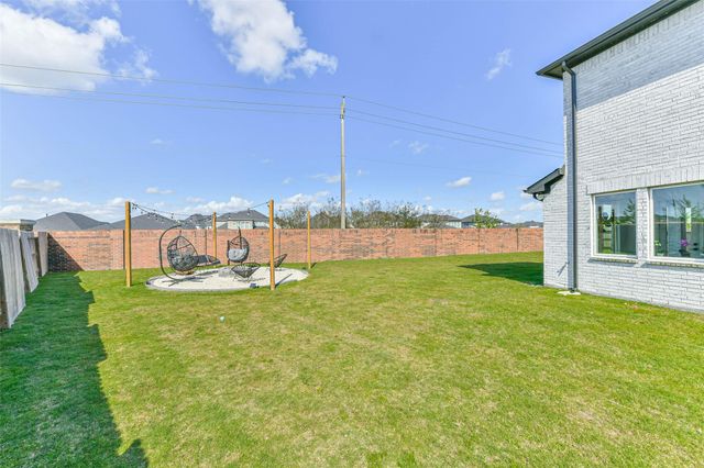 1612 Dayton Ridge Circle, Friendswood, TX 77546