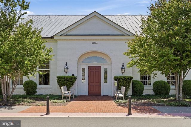 41704 BLOOMFIELD PATH ST, Ashburn, VA 20148