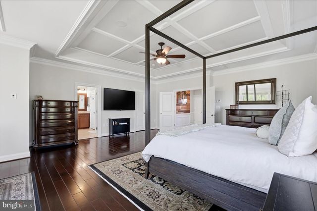 41704 BLOOMFIELD PATH ST, Ashburn, VA 20148