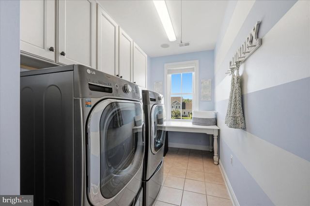 41704 BLOOMFIELD PATH ST, Ashburn, VA 20148
