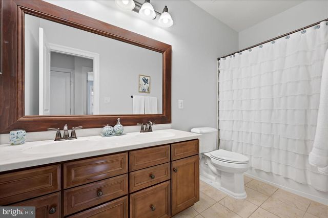 41704 BLOOMFIELD PATH ST, Ashburn, VA 20148