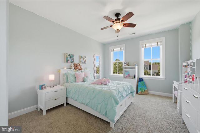 41704 BLOOMFIELD PATH ST, Ashburn, VA 20148