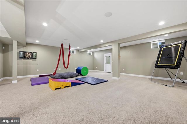 41704 BLOOMFIELD PATH ST, Ashburn, VA 20148