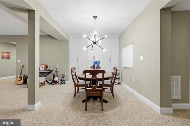 41704 BLOOMFIELD PATH ST, Ashburn, VA 20148