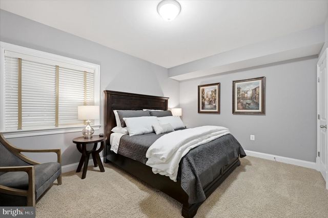 41704 BLOOMFIELD PATH ST, Ashburn, VA 20148