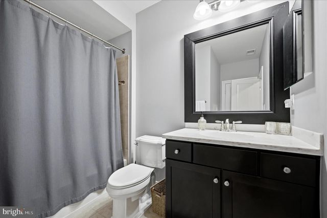 41704 BLOOMFIELD PATH ST, Ashburn, VA 20148