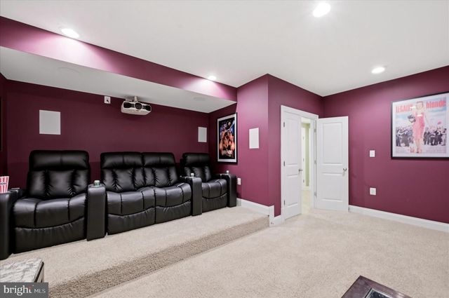 41704 BLOOMFIELD PATH ST, Ashburn, VA 20148