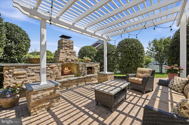41704 BLOOMFIELD PATH ST, Ashburn, VA 20148