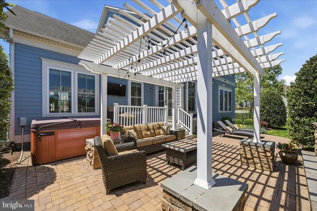 41704 BLOOMFIELD PATH ST, Ashburn, VA 20148