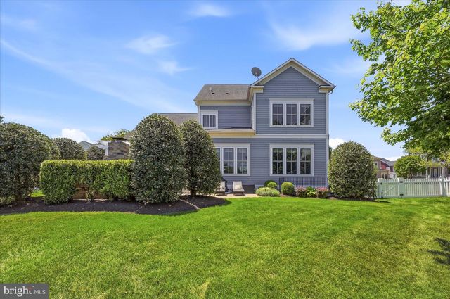 41704 BLOOMFIELD PATH ST, Ashburn, VA 20148