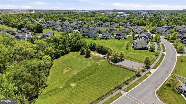 41704 BLOOMFIELD PATH ST, Ashburn, VA 20148