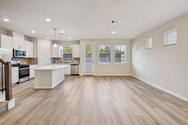 3121 Quiet Sunset Drive, Houston, TX 77080