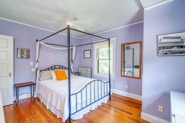 116 Pleasant St, Holyoke, MA 01040