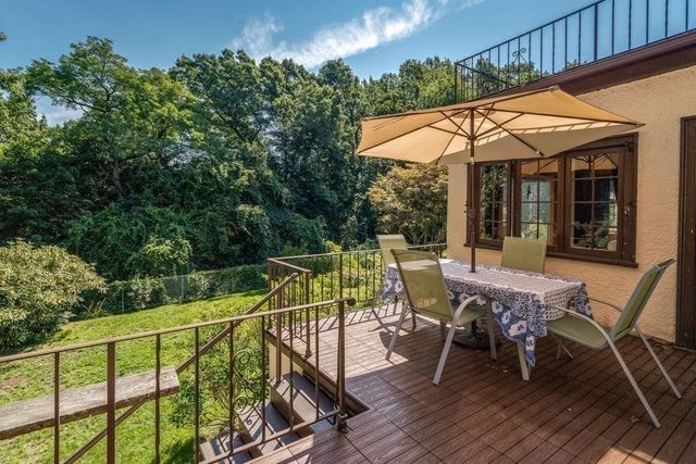 116 Pleasant St, Holyoke, MA 01040